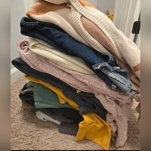 Stylish Women's Sweaters and vests